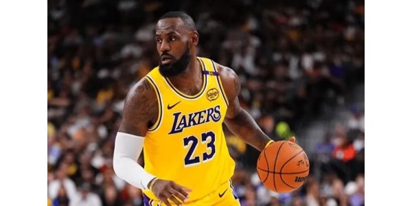 Cavaliers og Lakers: Et årti med cyklusser bag LeBron James